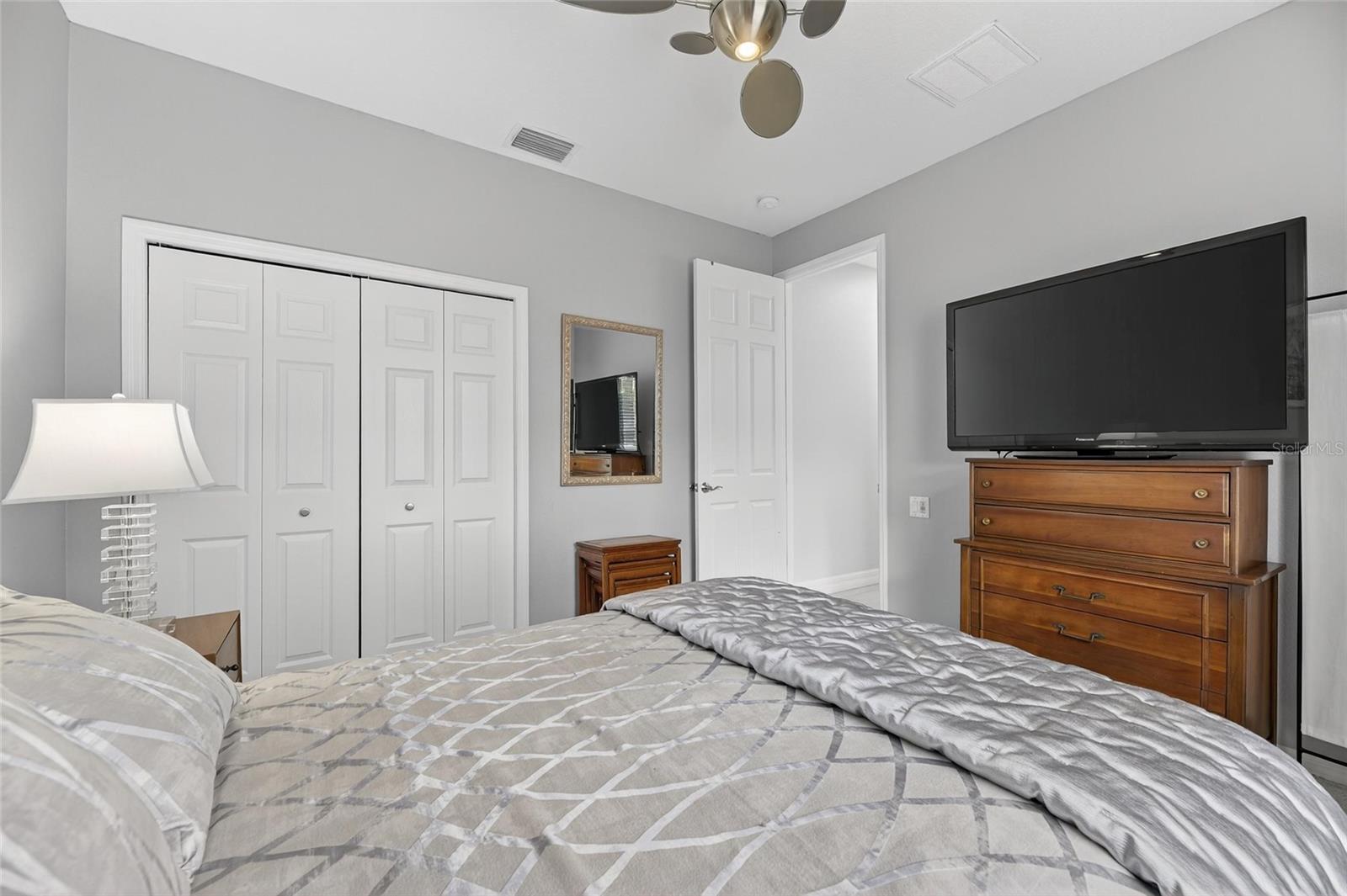 Listing photo id 59 for 719 Islebay Drive