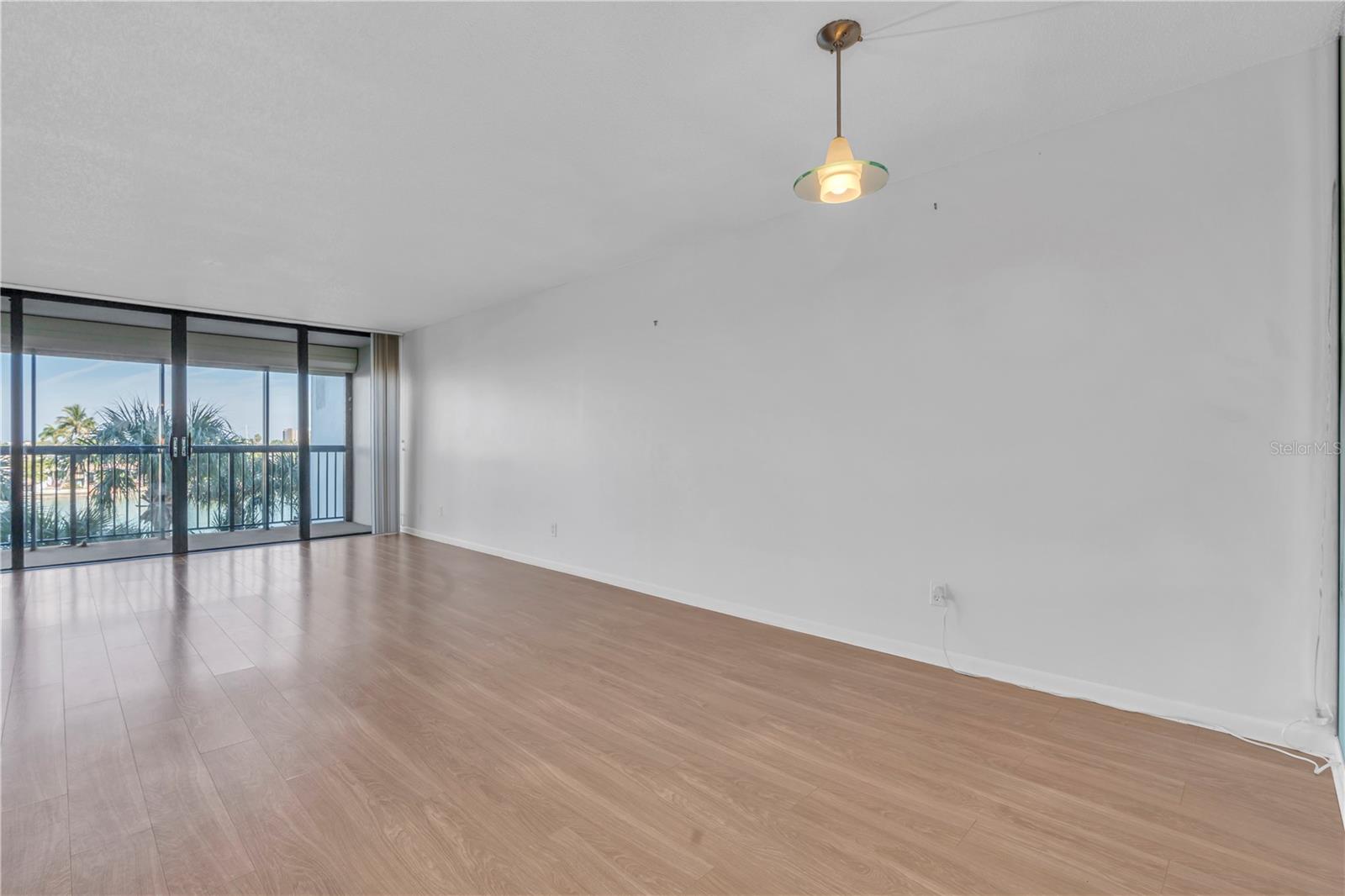 Image 10 of 36 For 9495 Blind Pass Road 304