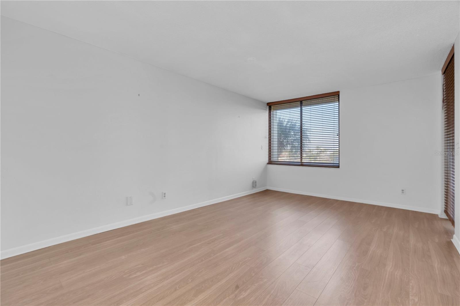 Image 18 of 36 For 9495 Blind Pass Road 304