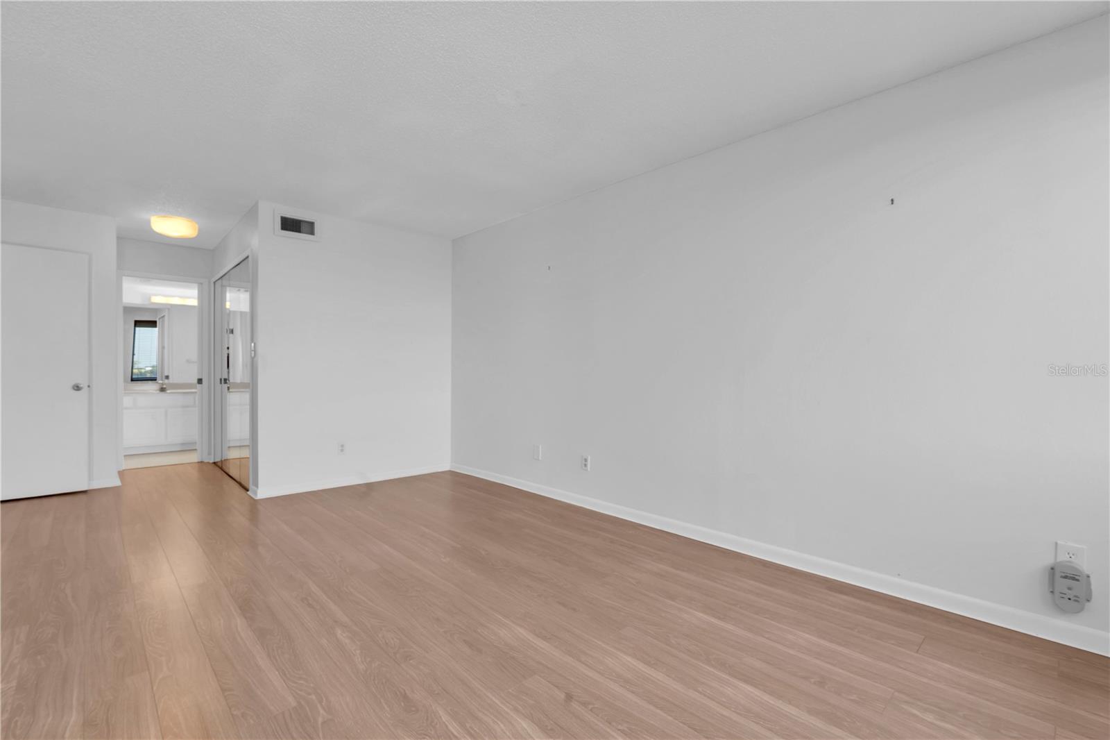 Image 22 of 36 For 9495 Blind Pass Road 304