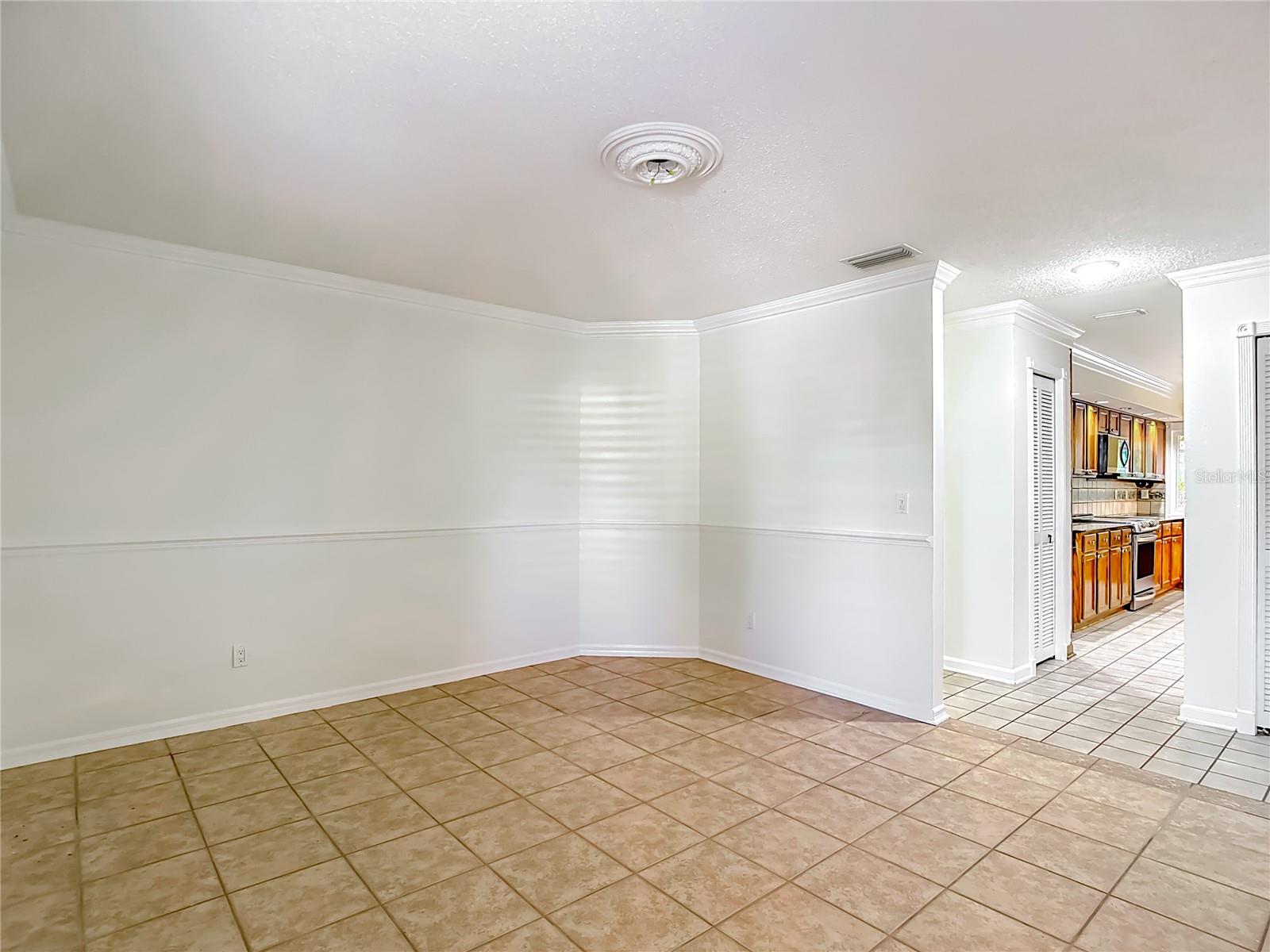 Image 12 of 44 For 3328 Westmoreland Drive