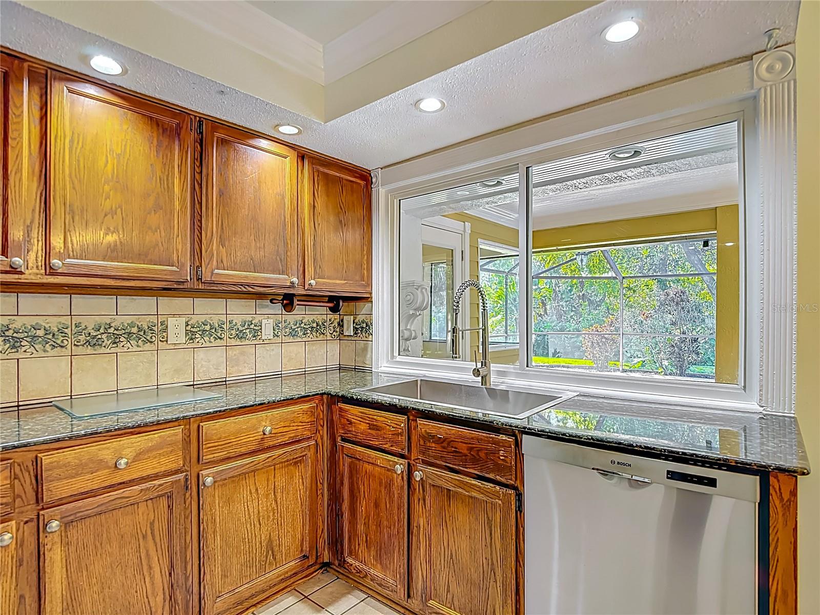 Image 28 of 44 For 3328 Westmoreland Drive