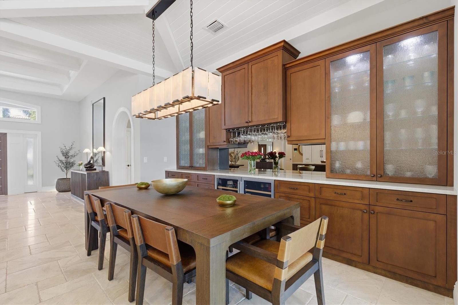 Listing photo id 20 for 215 Driftwood Lane