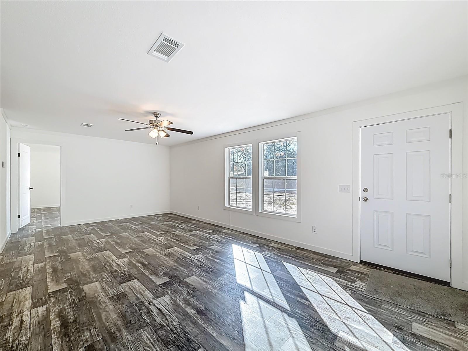 Image 12 of 45 For 2291 140 Avenue