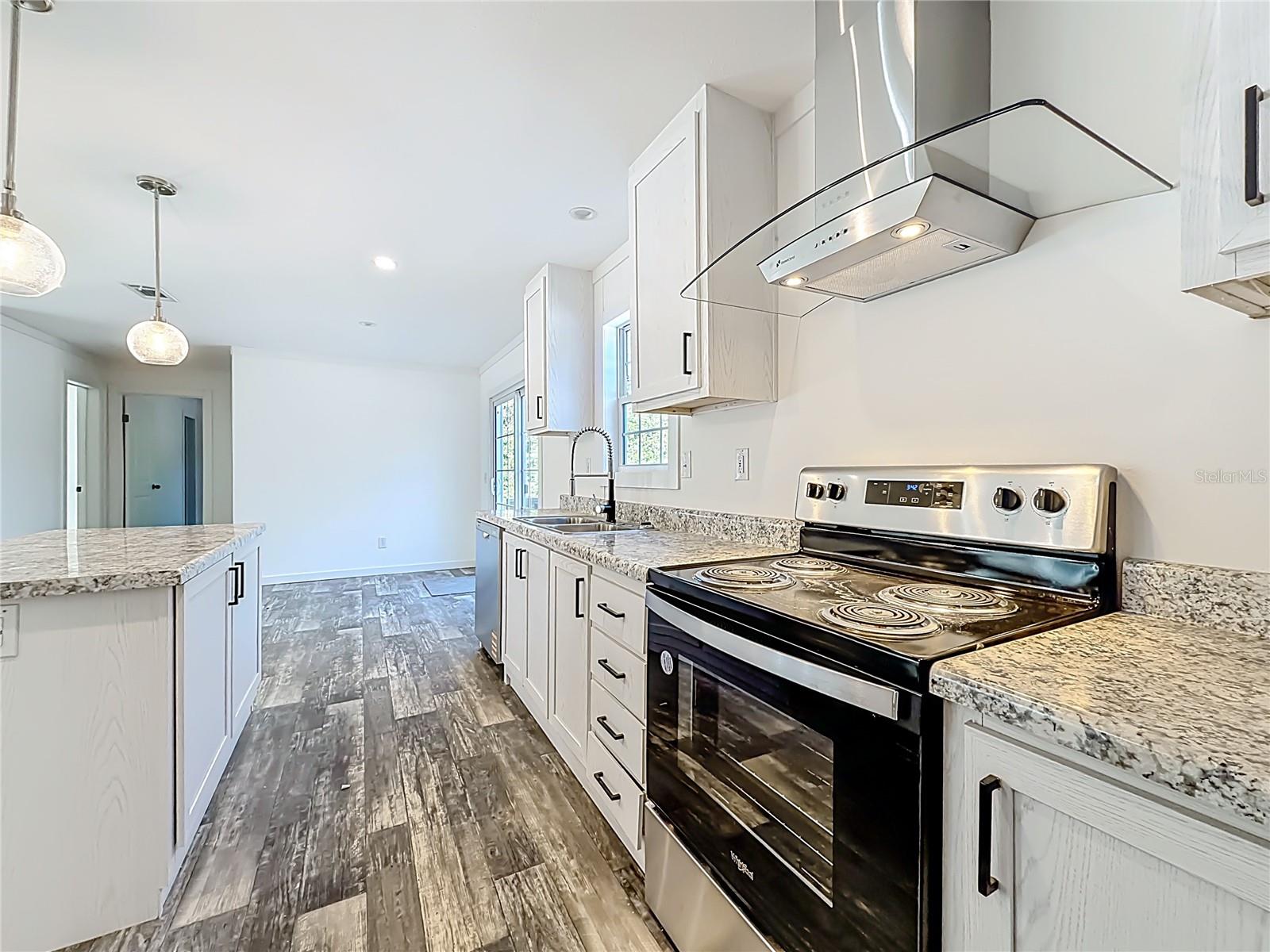 Image 17 of 45 For 2291 140 Avenue