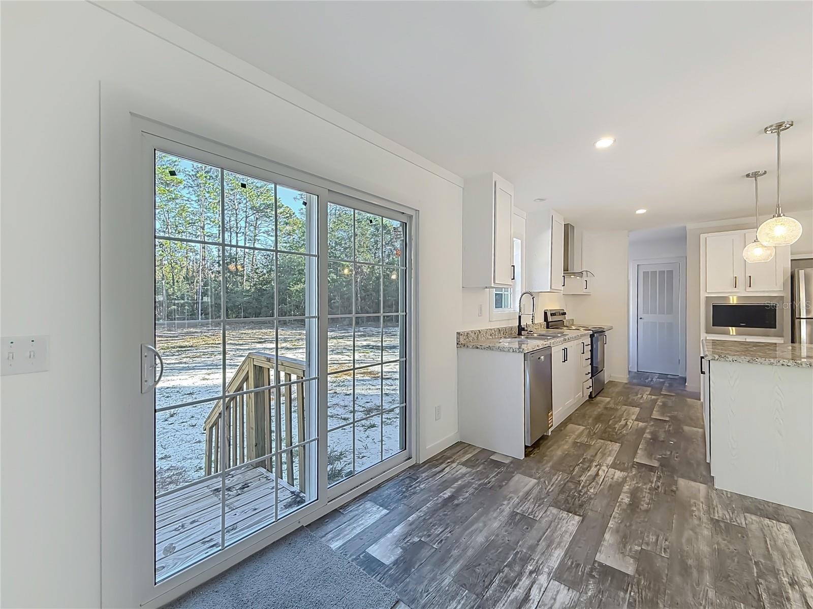 Image 22 of 45 For 2291 140 Avenue