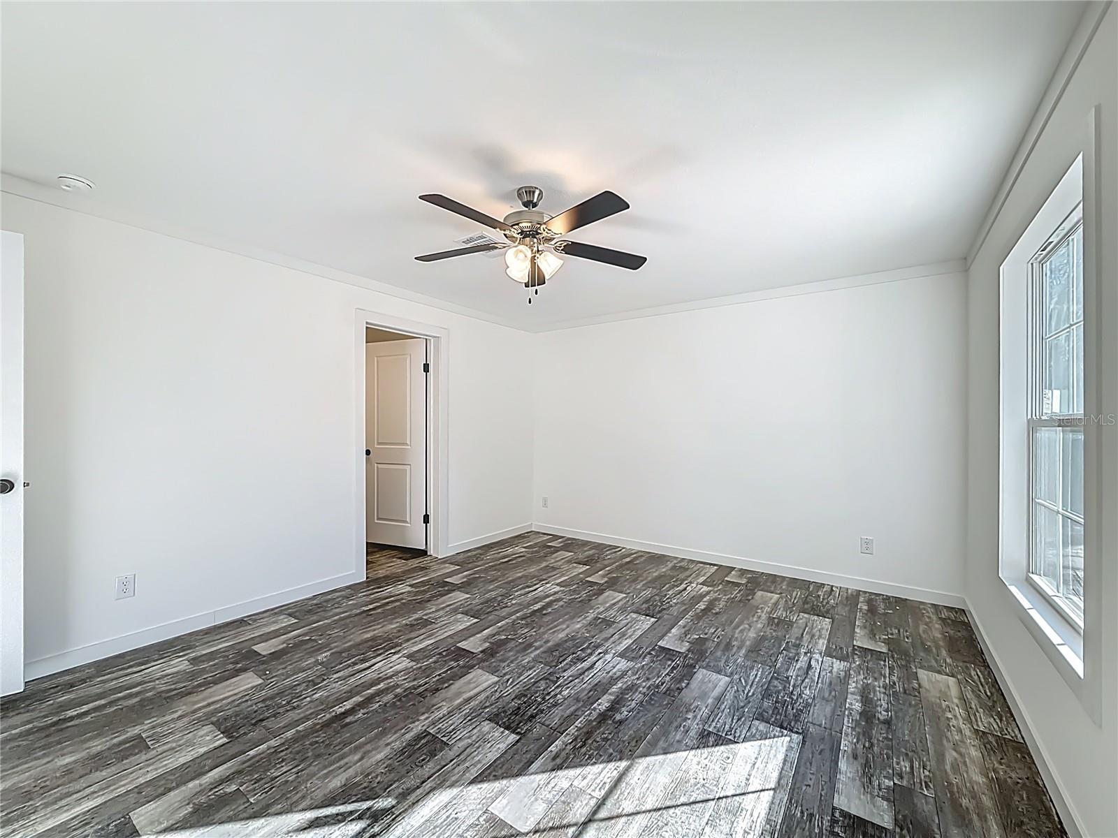 Image 25 of 45 For 2291 140 Avenue