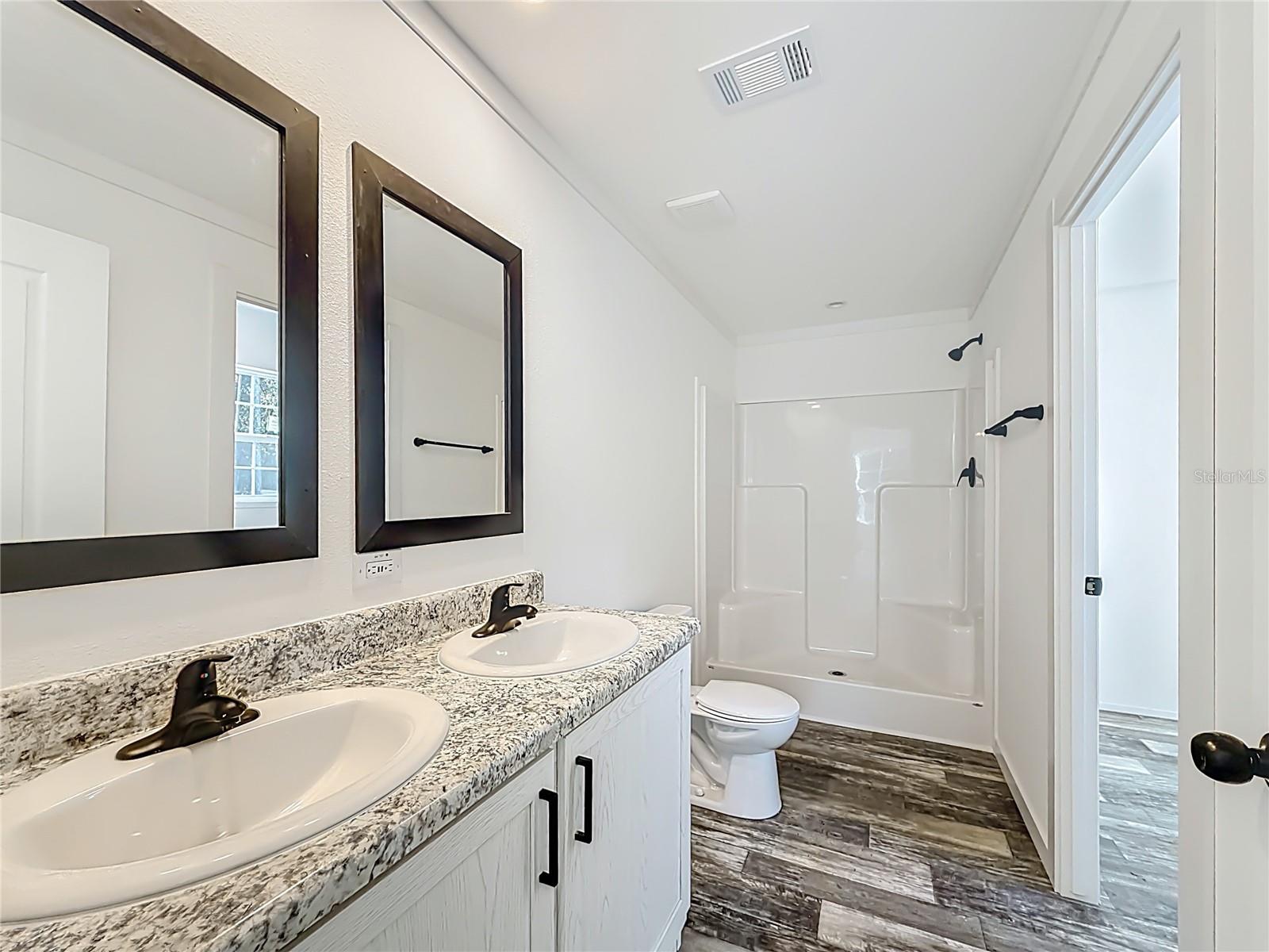 Image 28 of 45 For 2291 140 Avenue