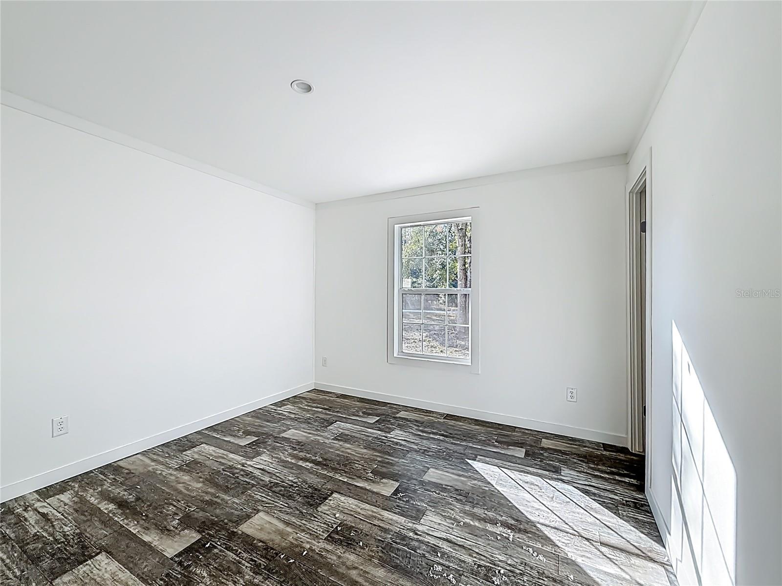 Image 32 of 45 For 2291 140 Avenue