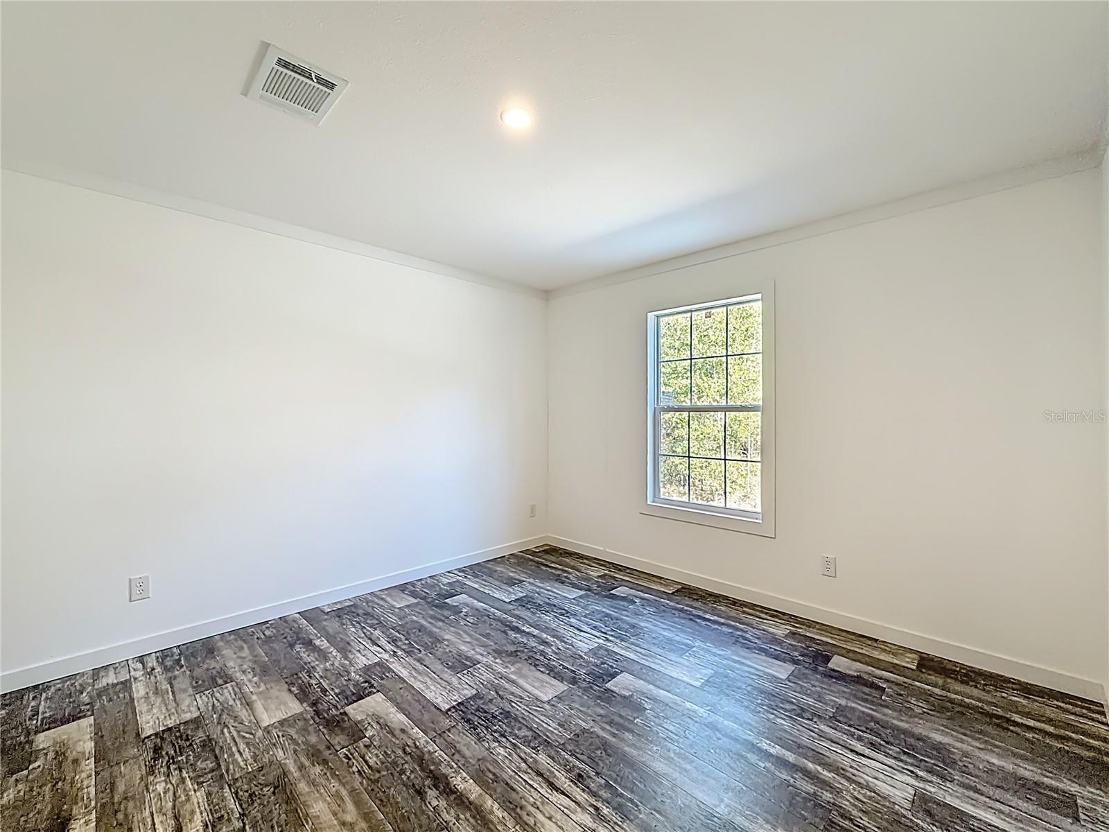 Image 35 of 45 For 2291 140 Avenue