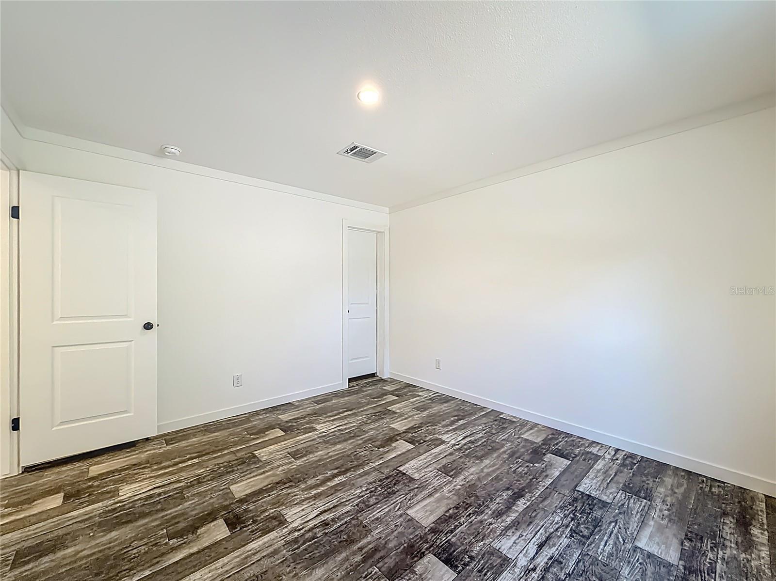 Image 36 of 45 For 2291 140 Avenue