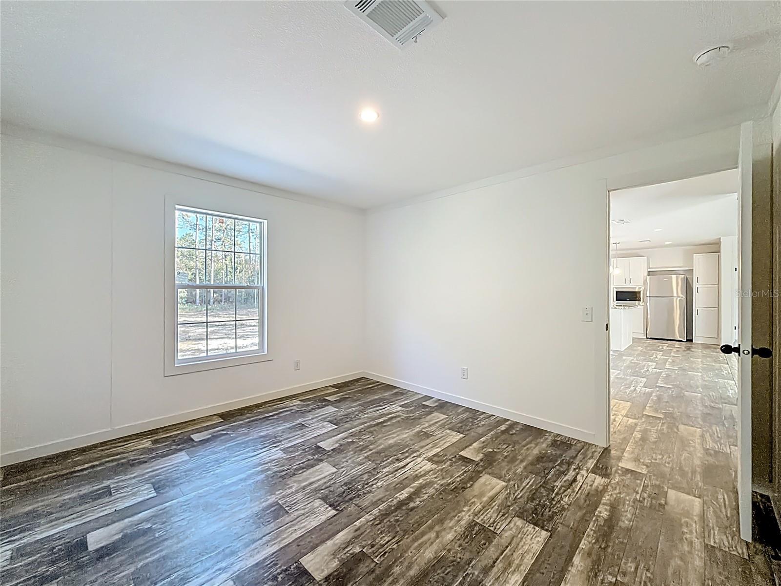 Image 38 of 45 For 2291 140 Avenue