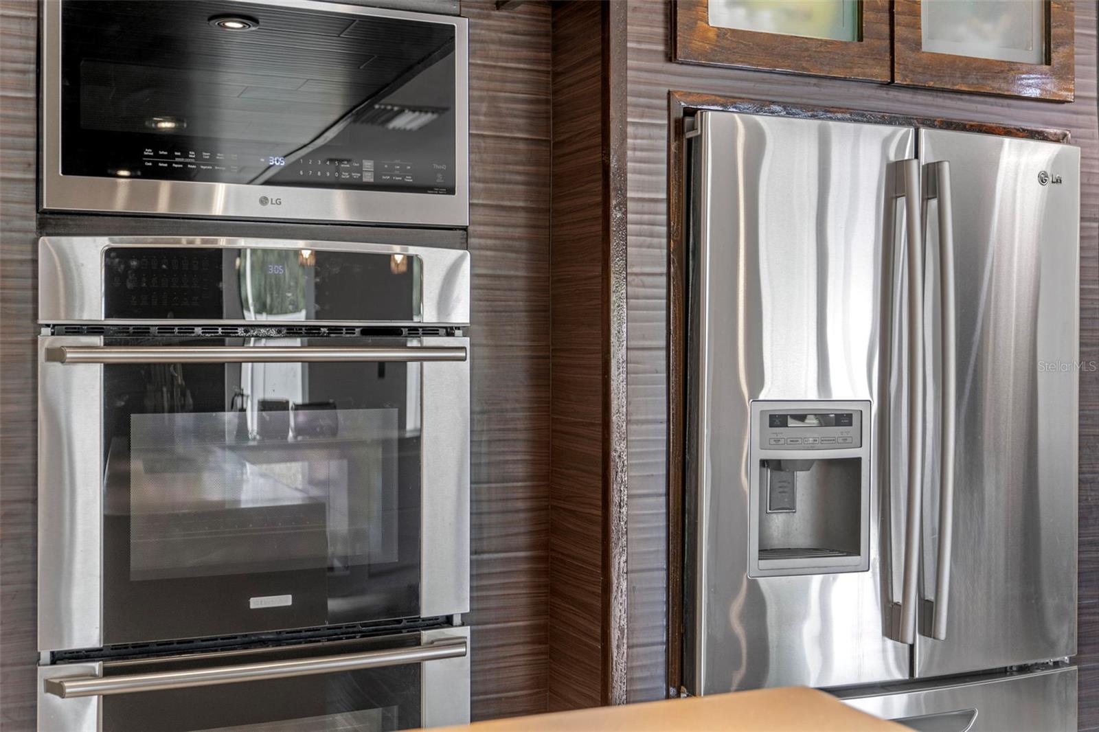 Image 17 of 43 For 2406 Meadowbrook Drive