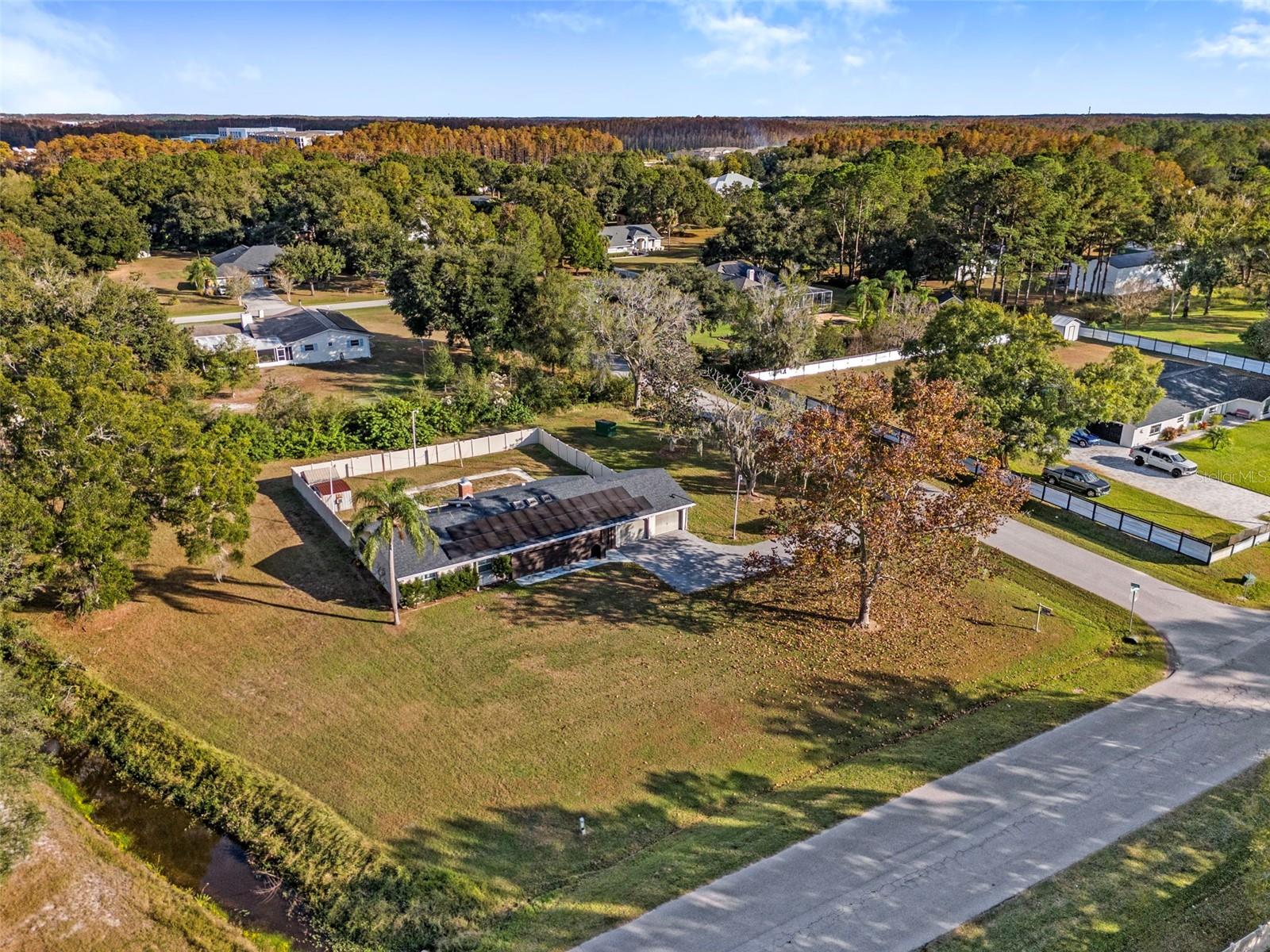 Image 39 of 43 For 2406 Meadowbrook Drive