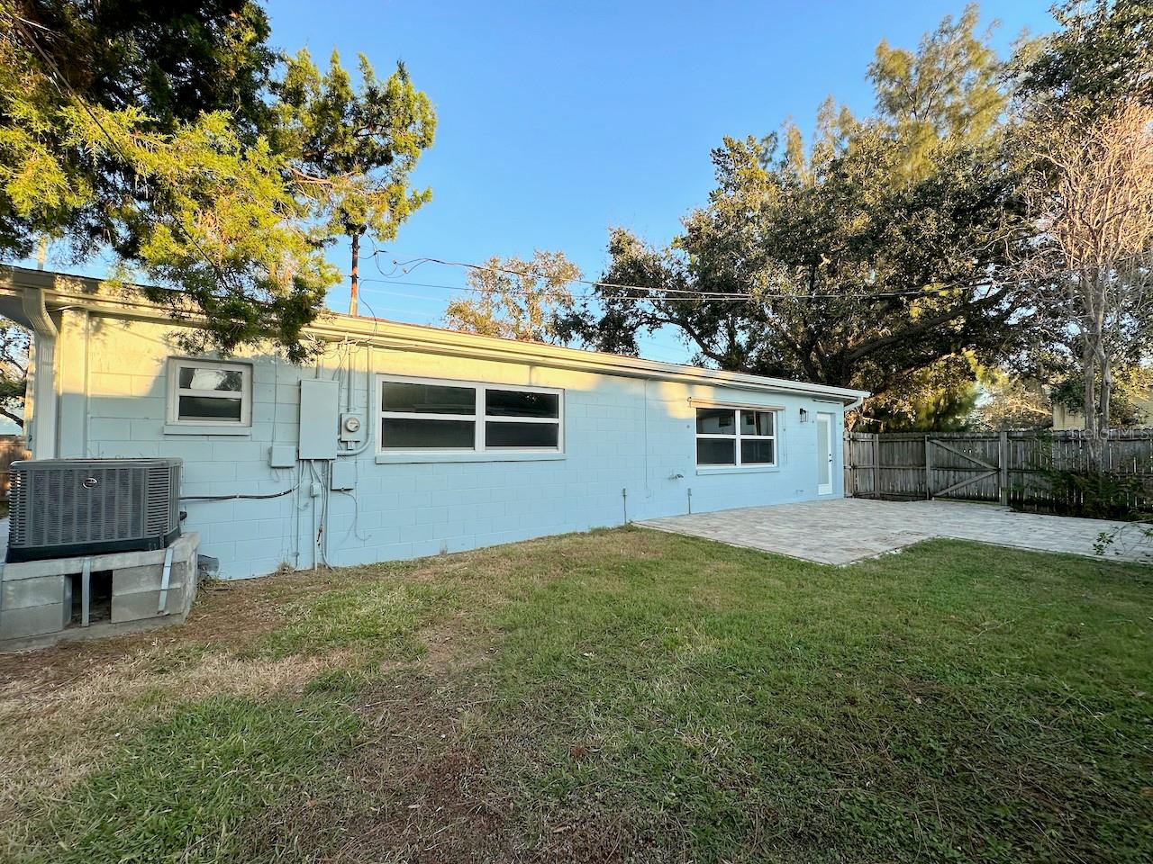 Image 22 of 31 For 4700 Chancellor Street Ne