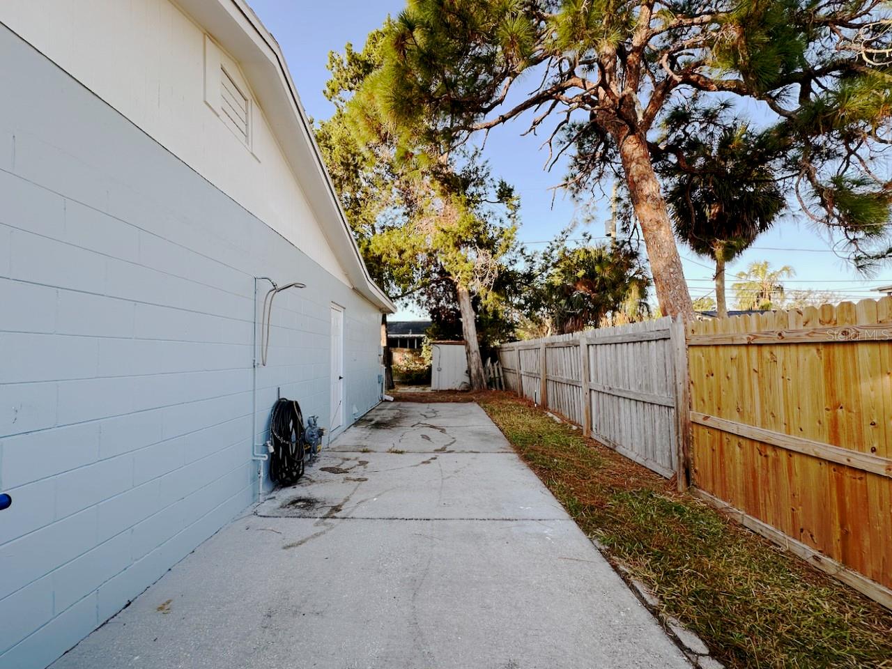 Image 24 of 31 For 4700 Chancellor Street Ne