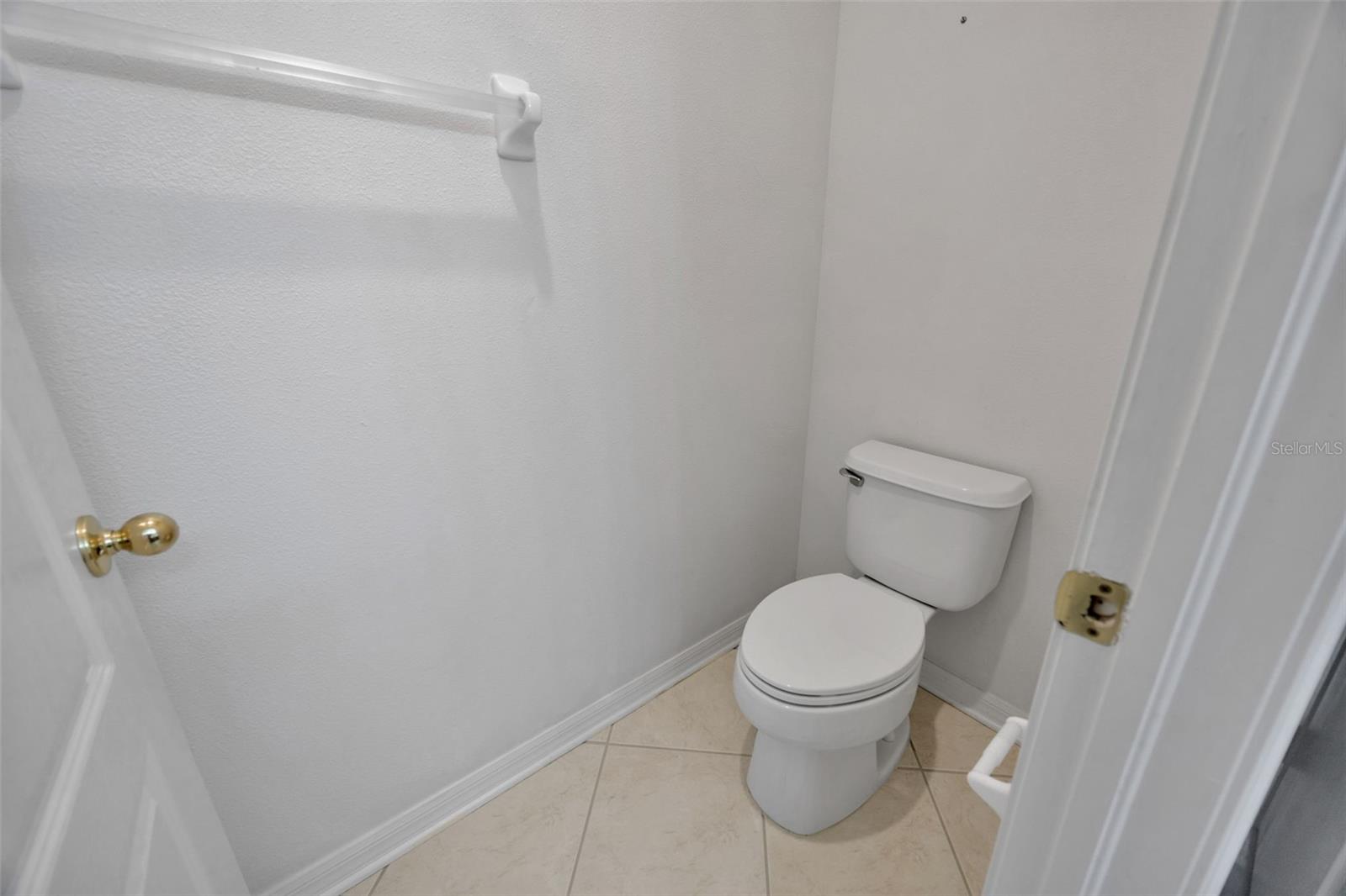 Image 38 of 54 For 10414 Tulip Field Way