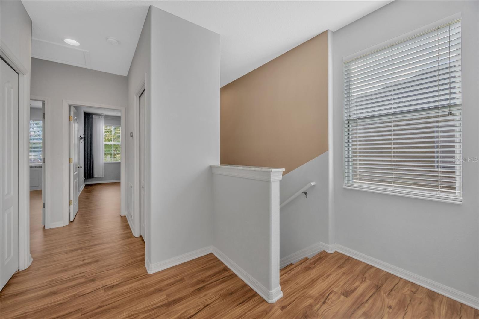 Image 42 of 54 For 10414 Tulip Field Way