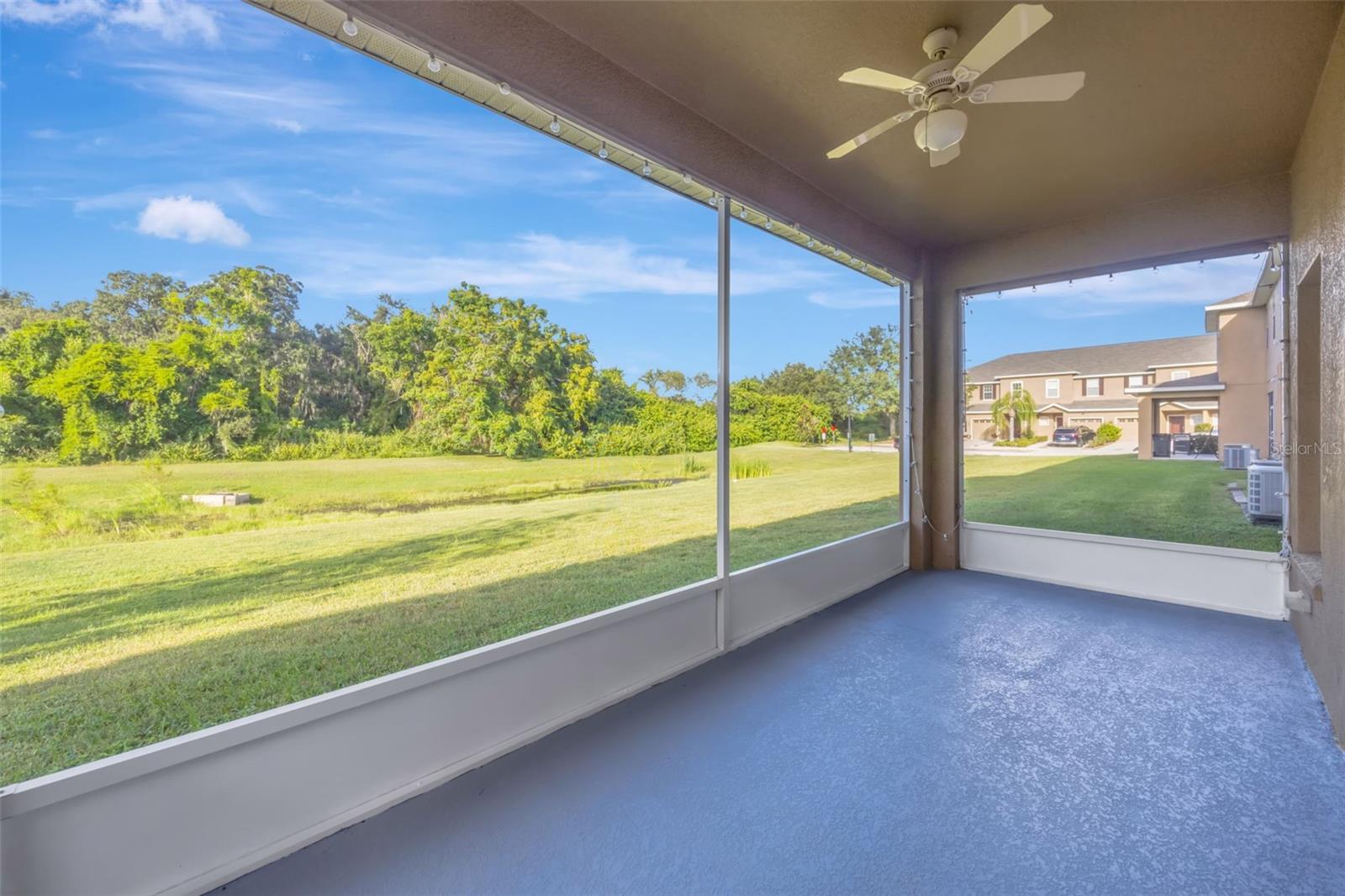 Image 49 of 54 For 10414 Tulip Field Way