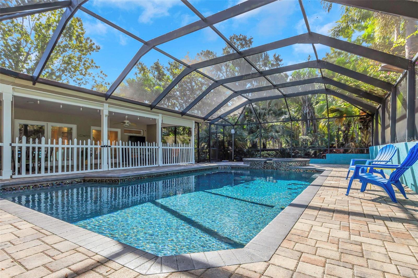 Image 24 of 44 For 2079 Swan Lane