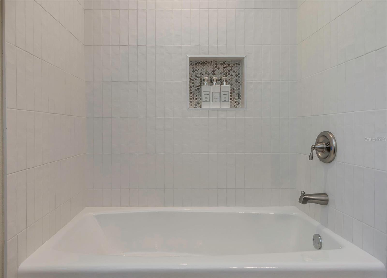 Image 34 of 44 For 2079 Swan Lane