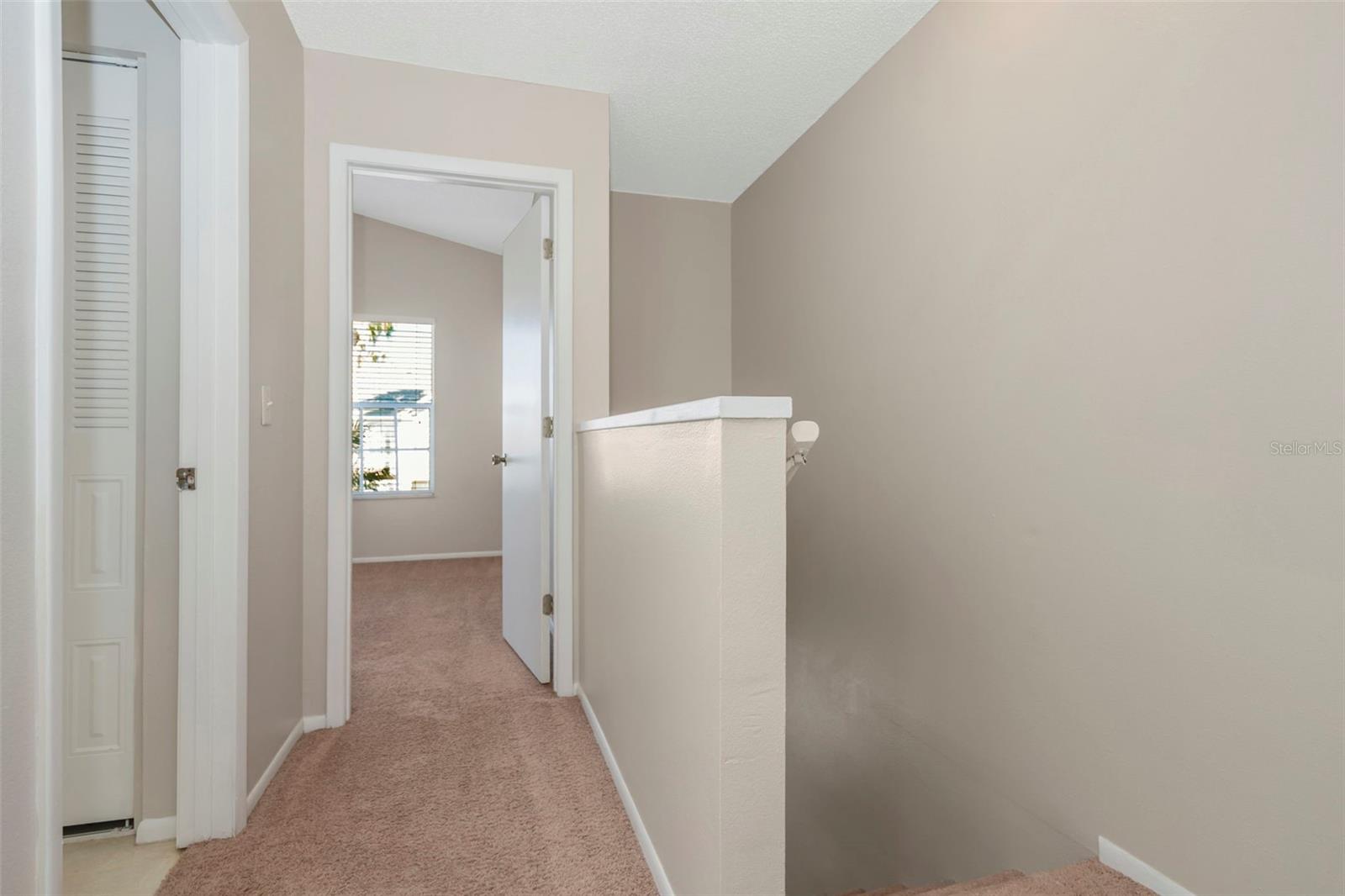 Image 18 of 49 For 637 Kensington Lake Circle