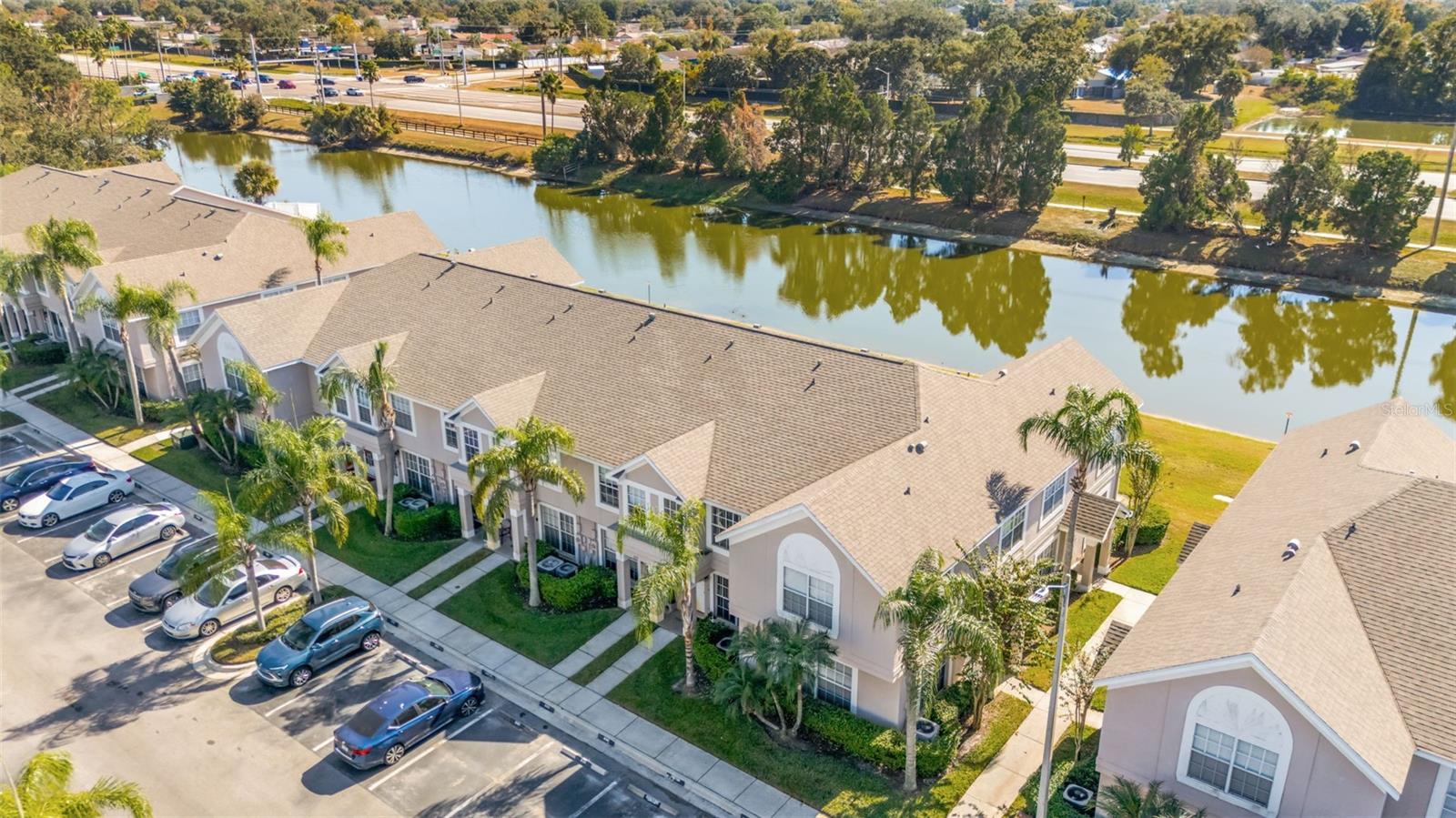 Image 33 of 49 For 637 Kensington Lake Circle