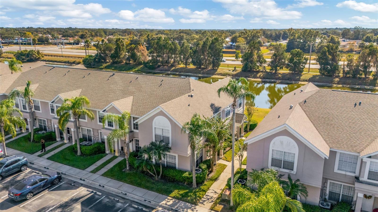 Image 40 of 49 For 637 Kensington Lake Circle