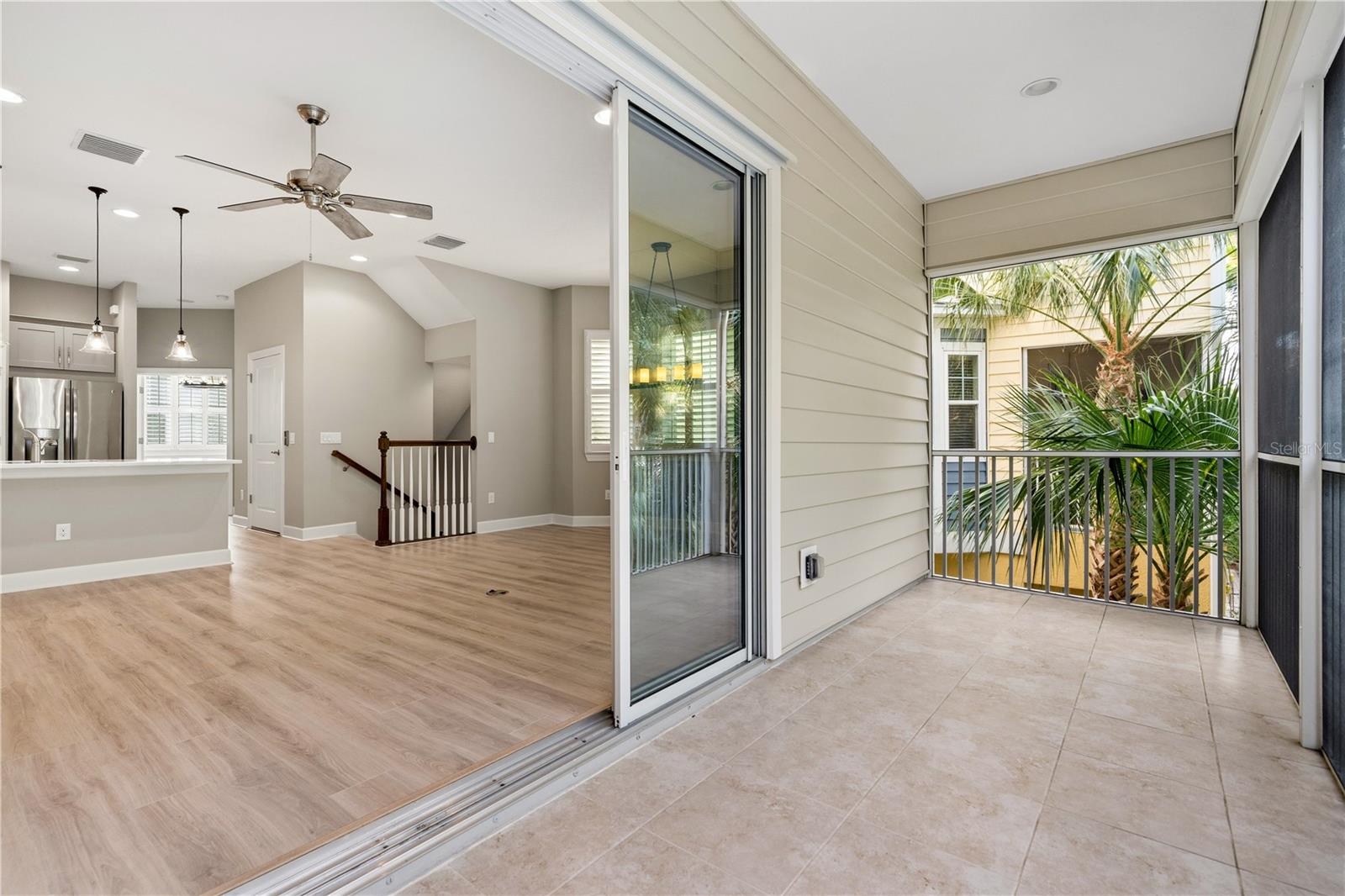 Image 18 of 61 For 3167 Moorings Drive S