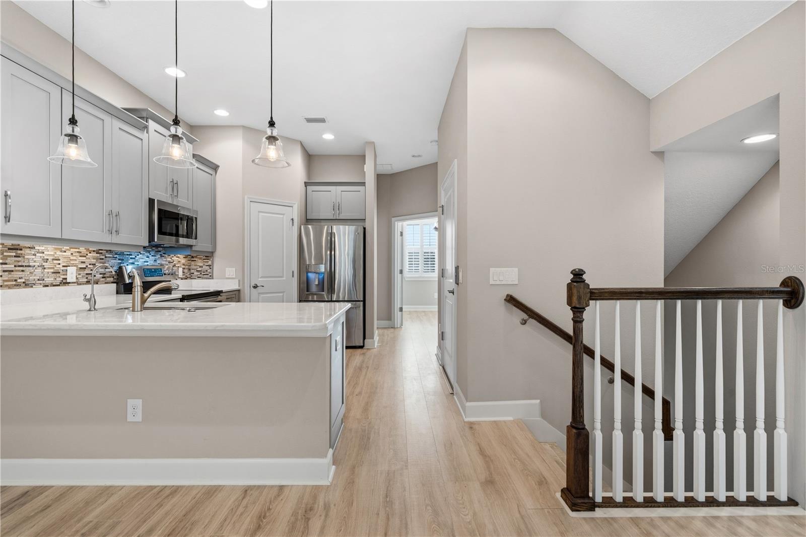 Image 22 of 61 For 3167 Moorings Drive S