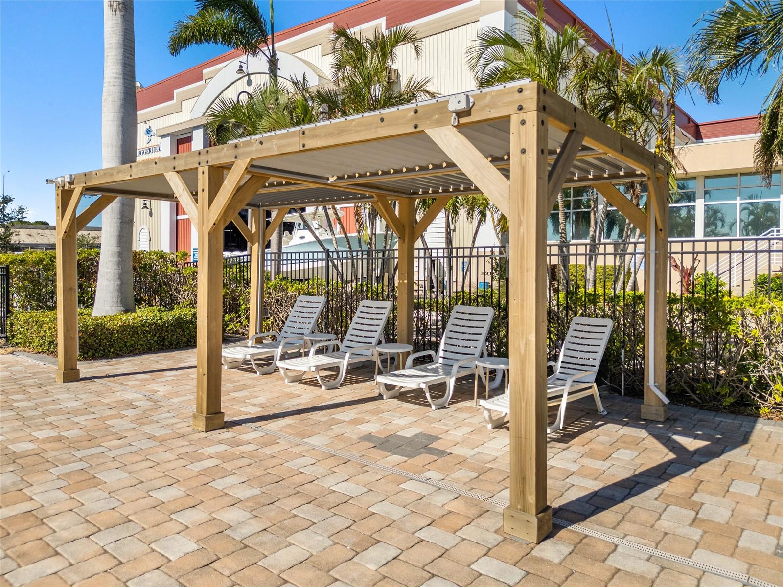 Image 55 of 61 For 3167 Moorings Drive S