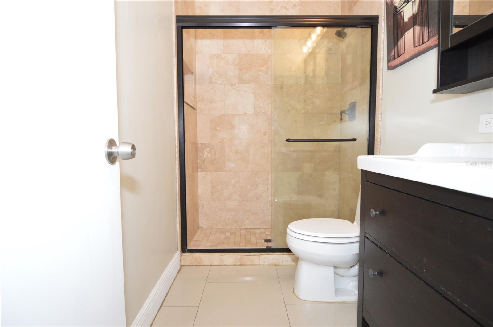 Image 32 of 100 For 3873 Pompano Drive Se D