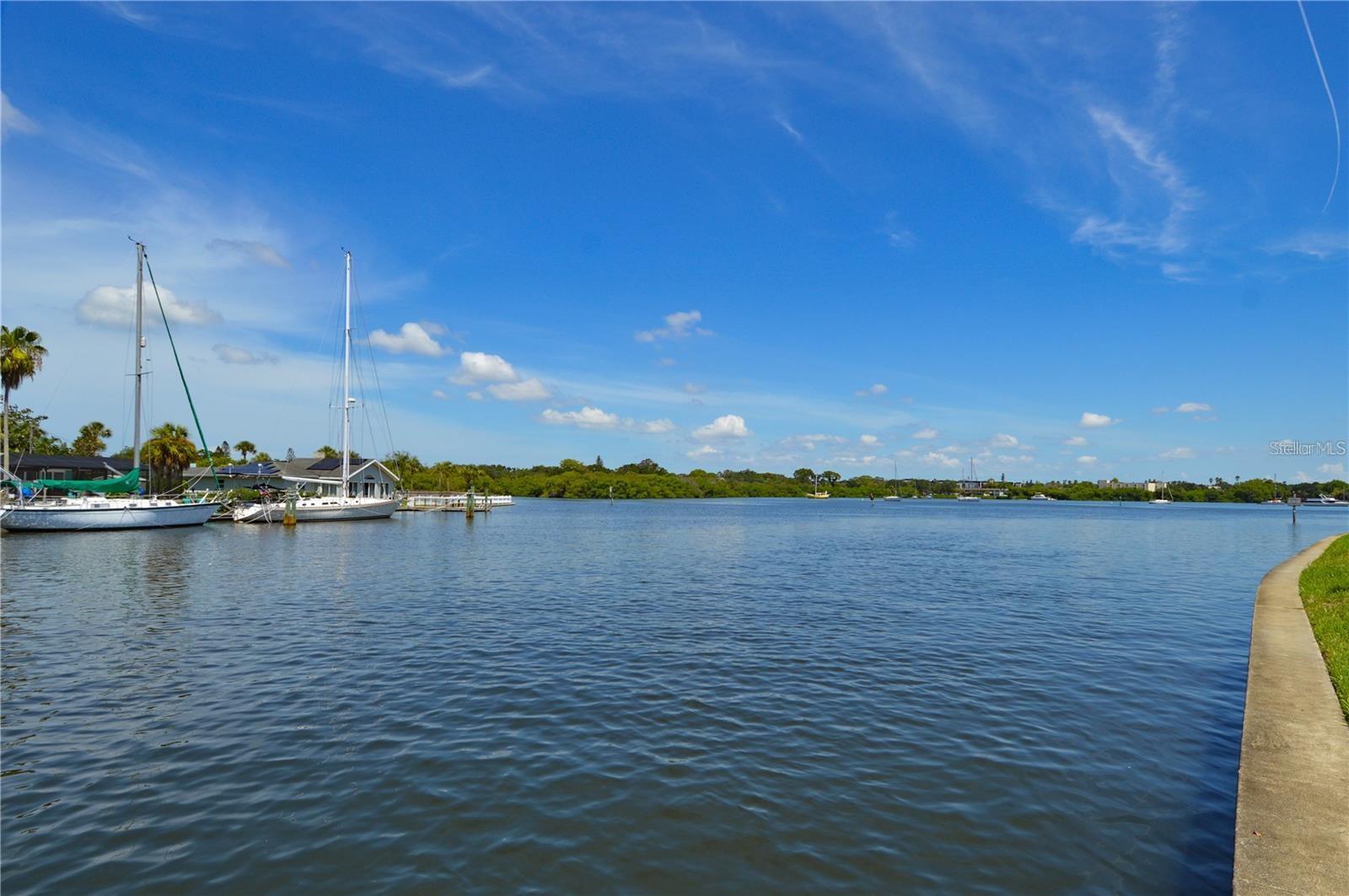 Image 49 of 100 For 3873 Pompano Drive Se D