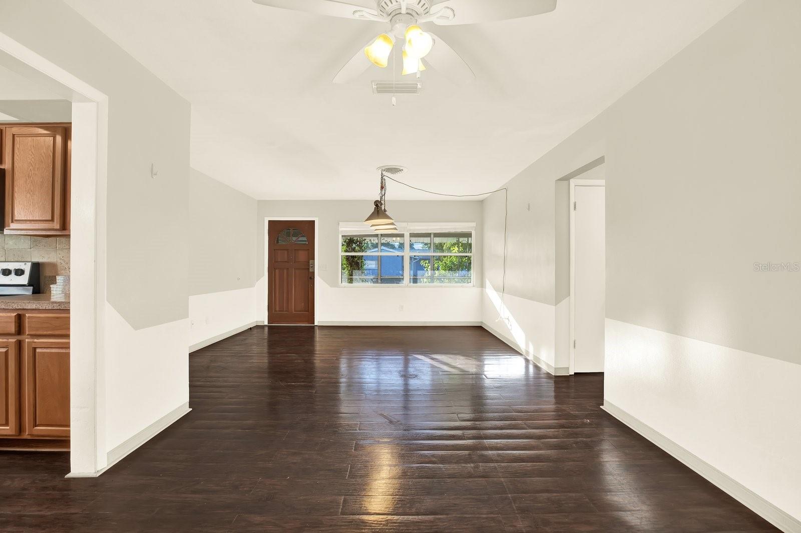 Image 3 of 17 For 2100 Timber Lane