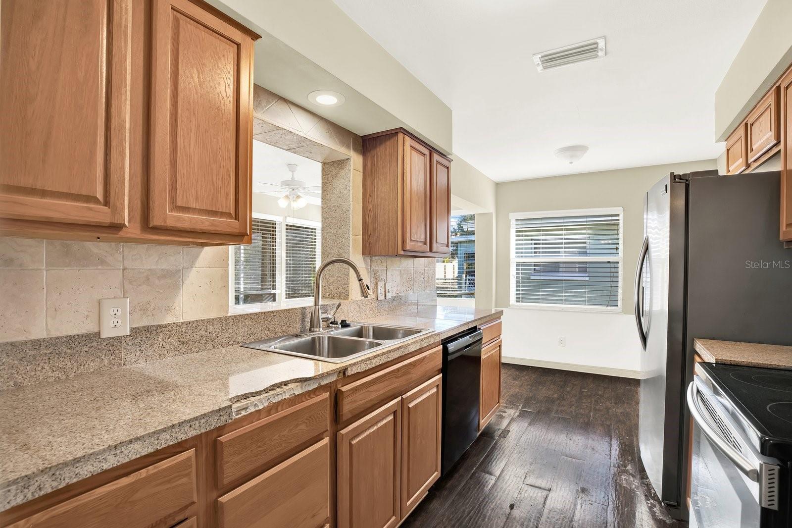 Image 6 of 17 For 2100 Timber Lane