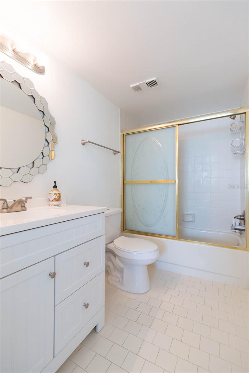 Image 22 of 32 For 5510 Puerta Del Sol Boulevard S 132