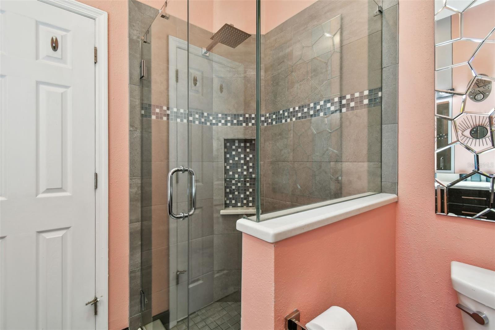 Image 22 of 37 For 549 Walden Court