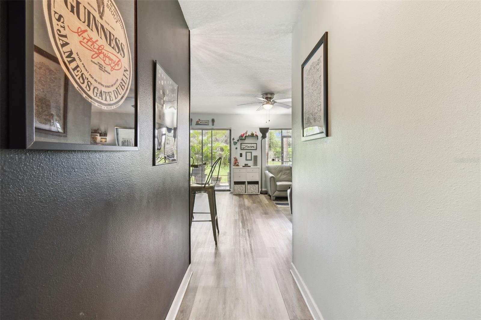 Image 26 of 37 For 549 Walden Court