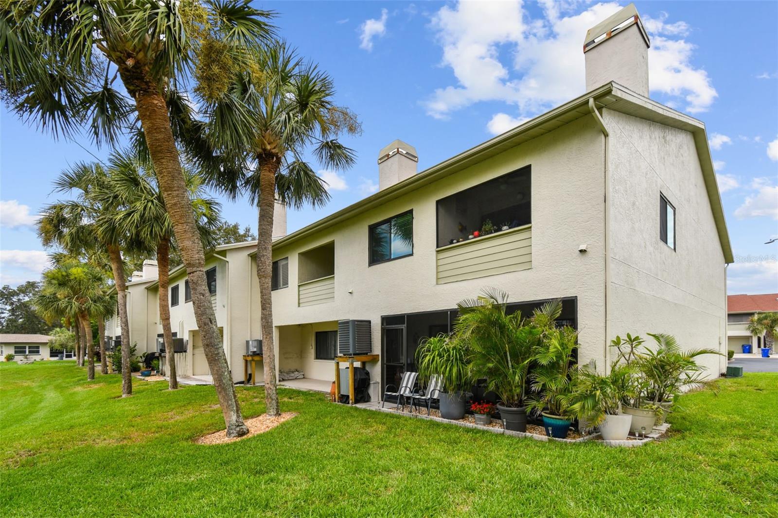 Image 33 of 37 For 549 Walden Court