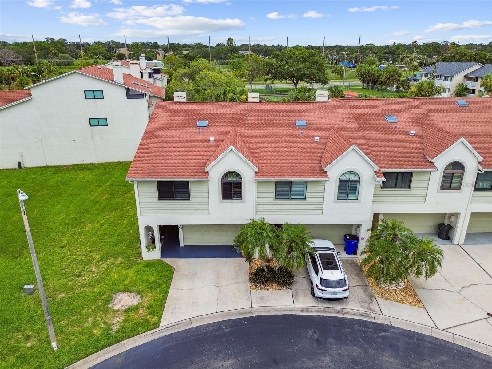 Image 34 of 37 For 549 Walden Court