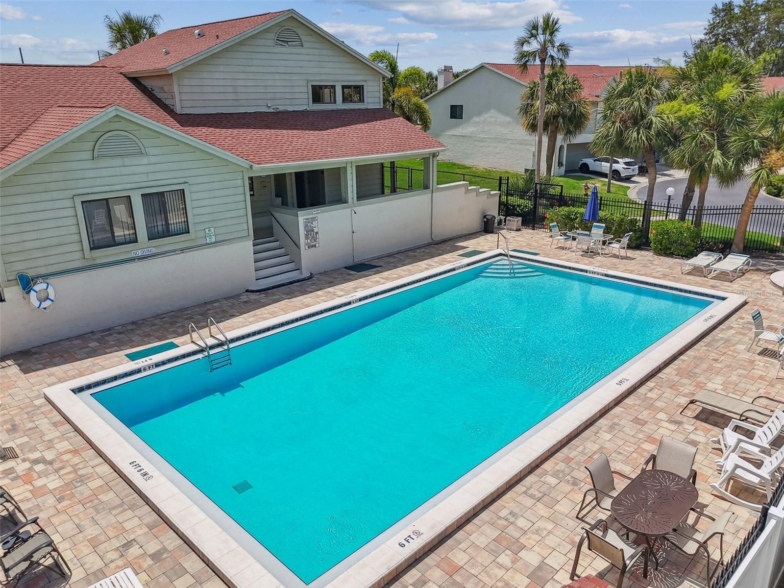 Image 35 of 37 For 549 Walden Court