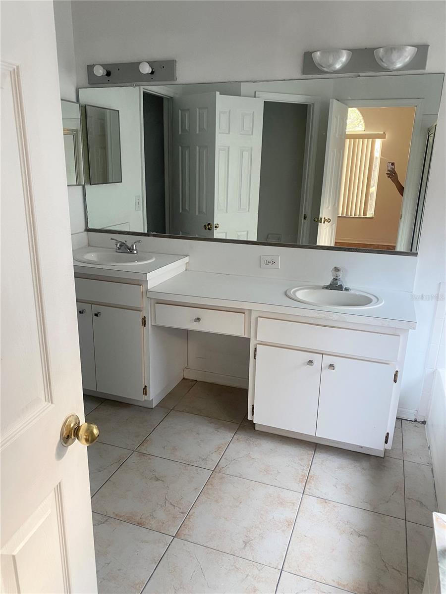 Image 21 of 31 For 8855 Cypress Hammock Drive