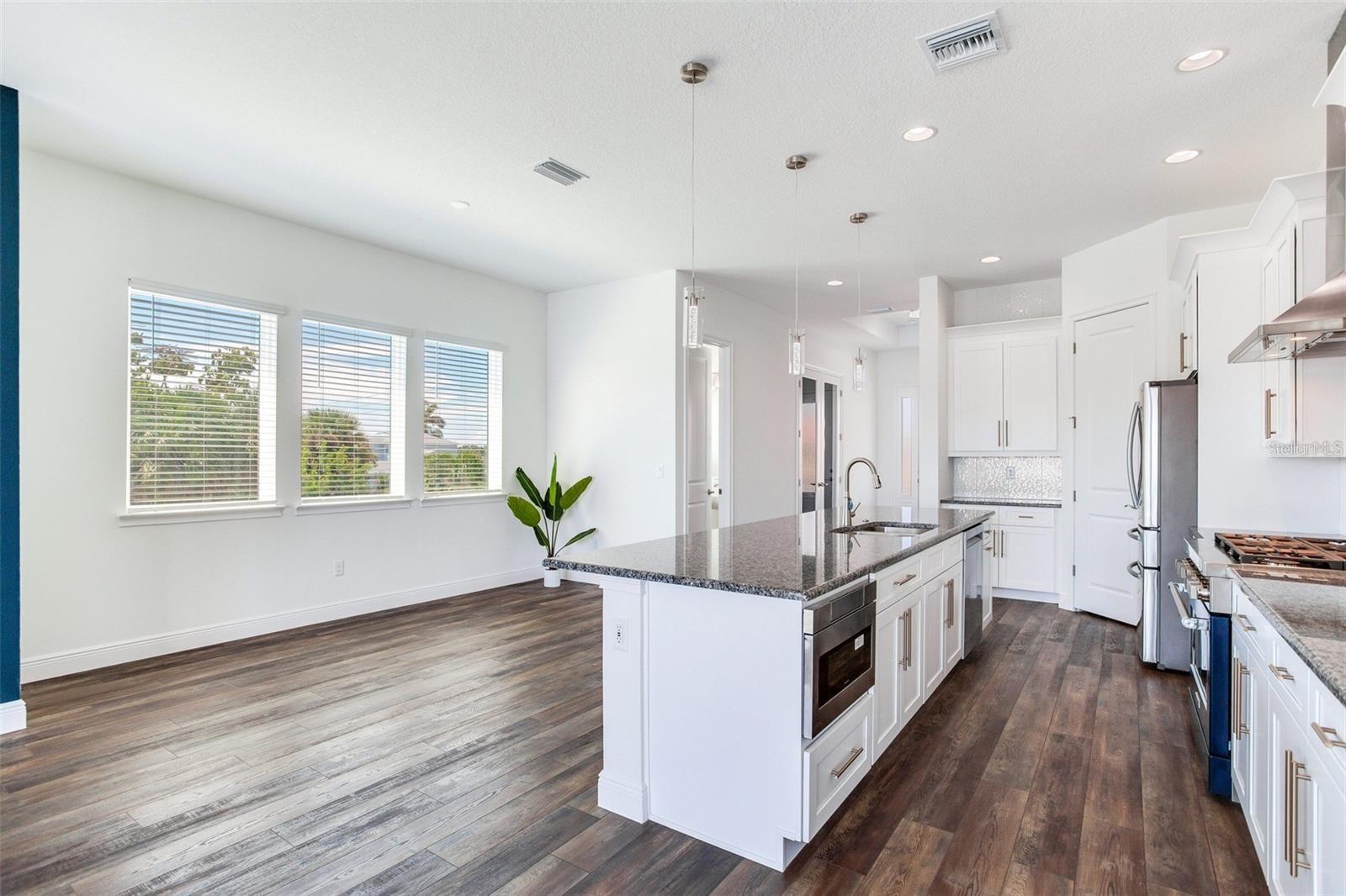 Image 13 of 29 For 635 115th Avenue