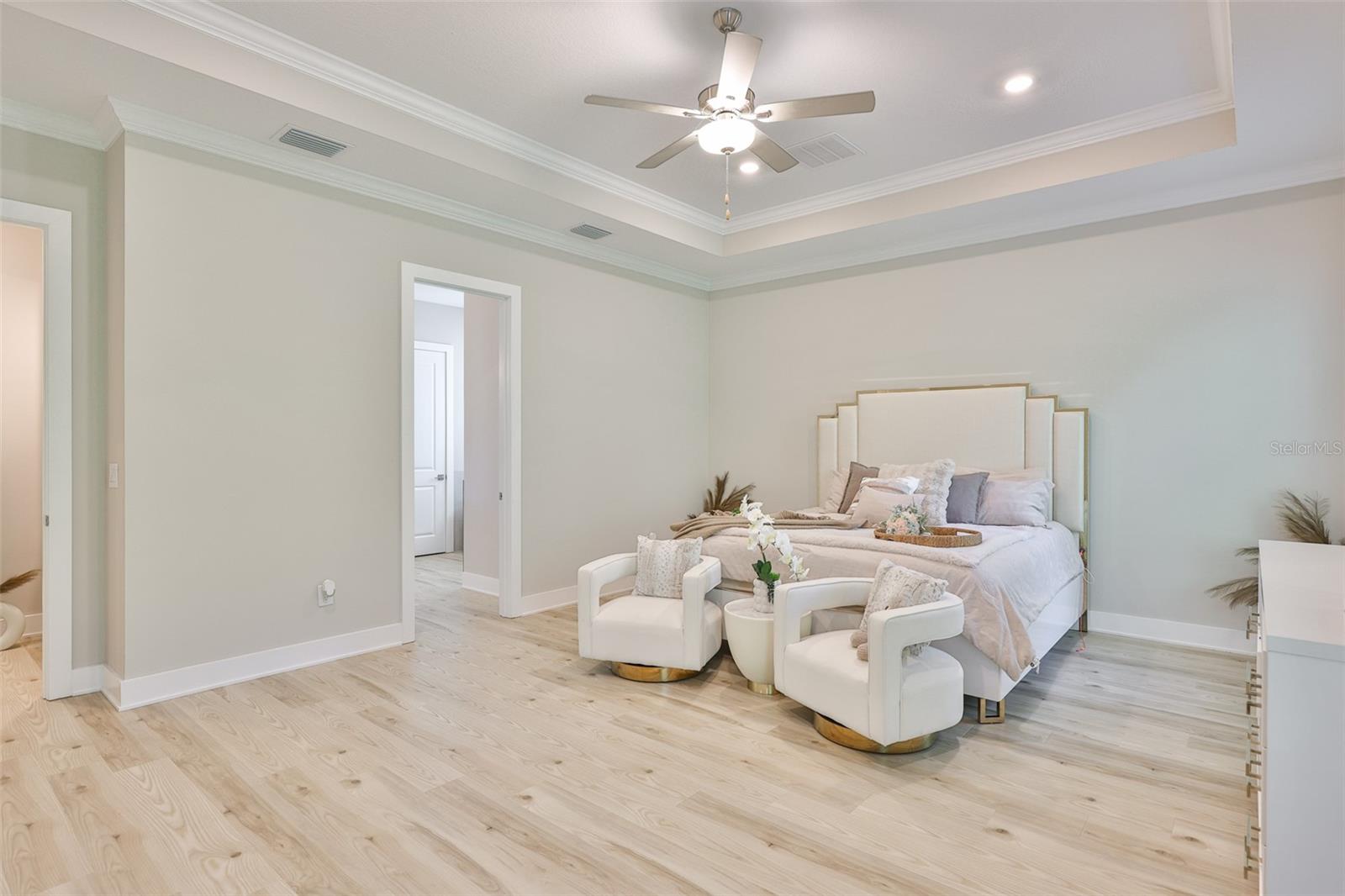 Image 19 of 42 For 13148 Oldenburg Drive