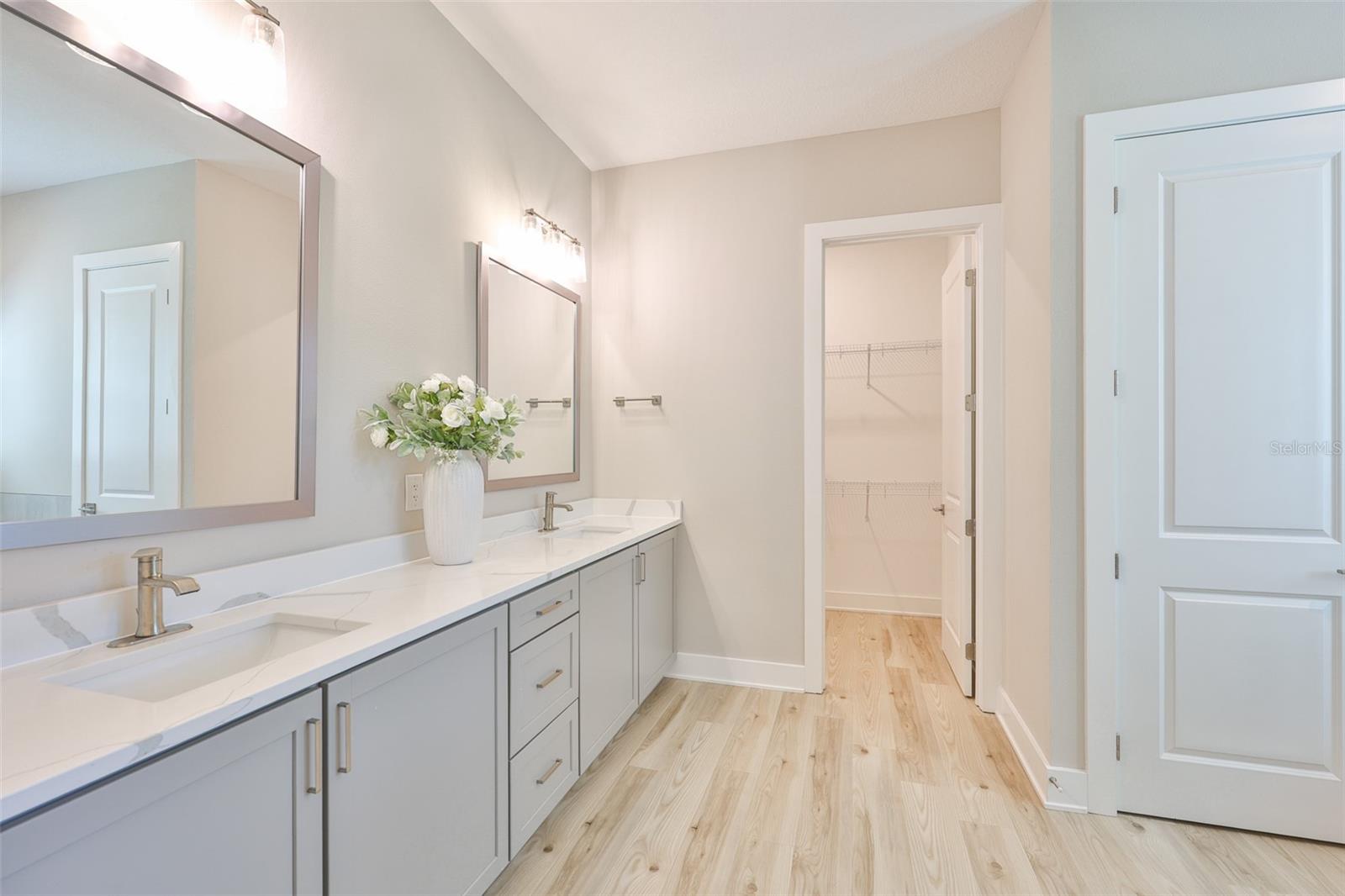 Image 22 of 42 For 13148 Oldenburg Drive