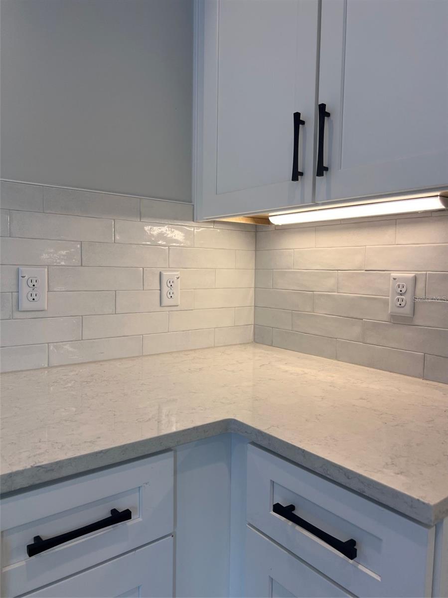 Image 8 of 10 For 7717 93rd Street N