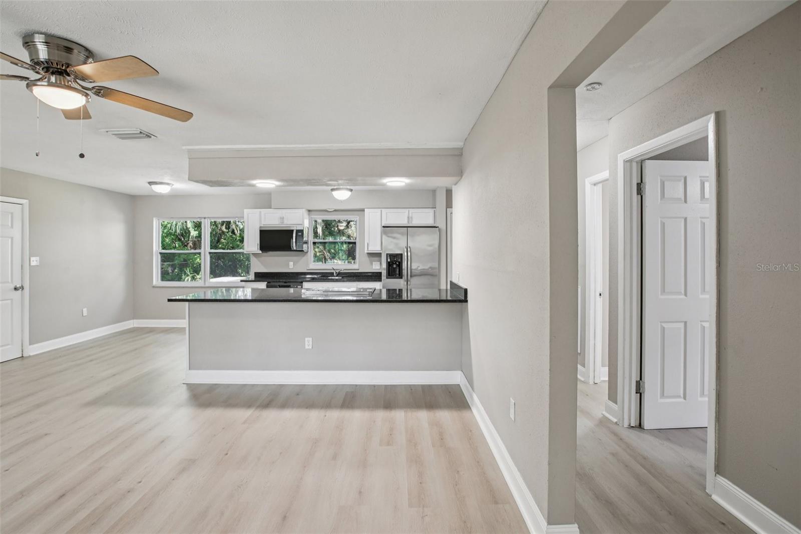 Image 10 of 48 For 204 Shell Point Road