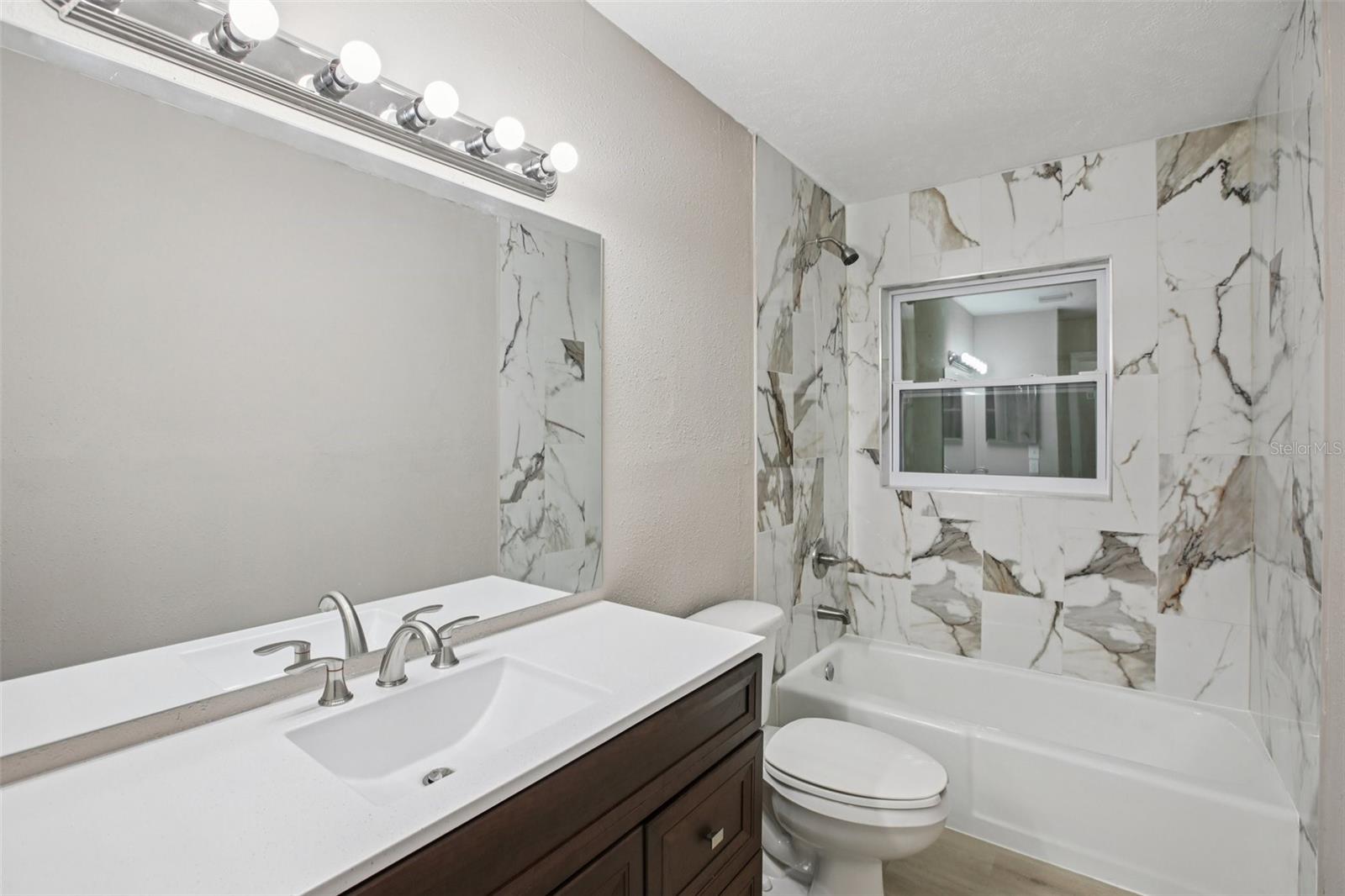 Image 15 of 48 For 204 Shell Point Road