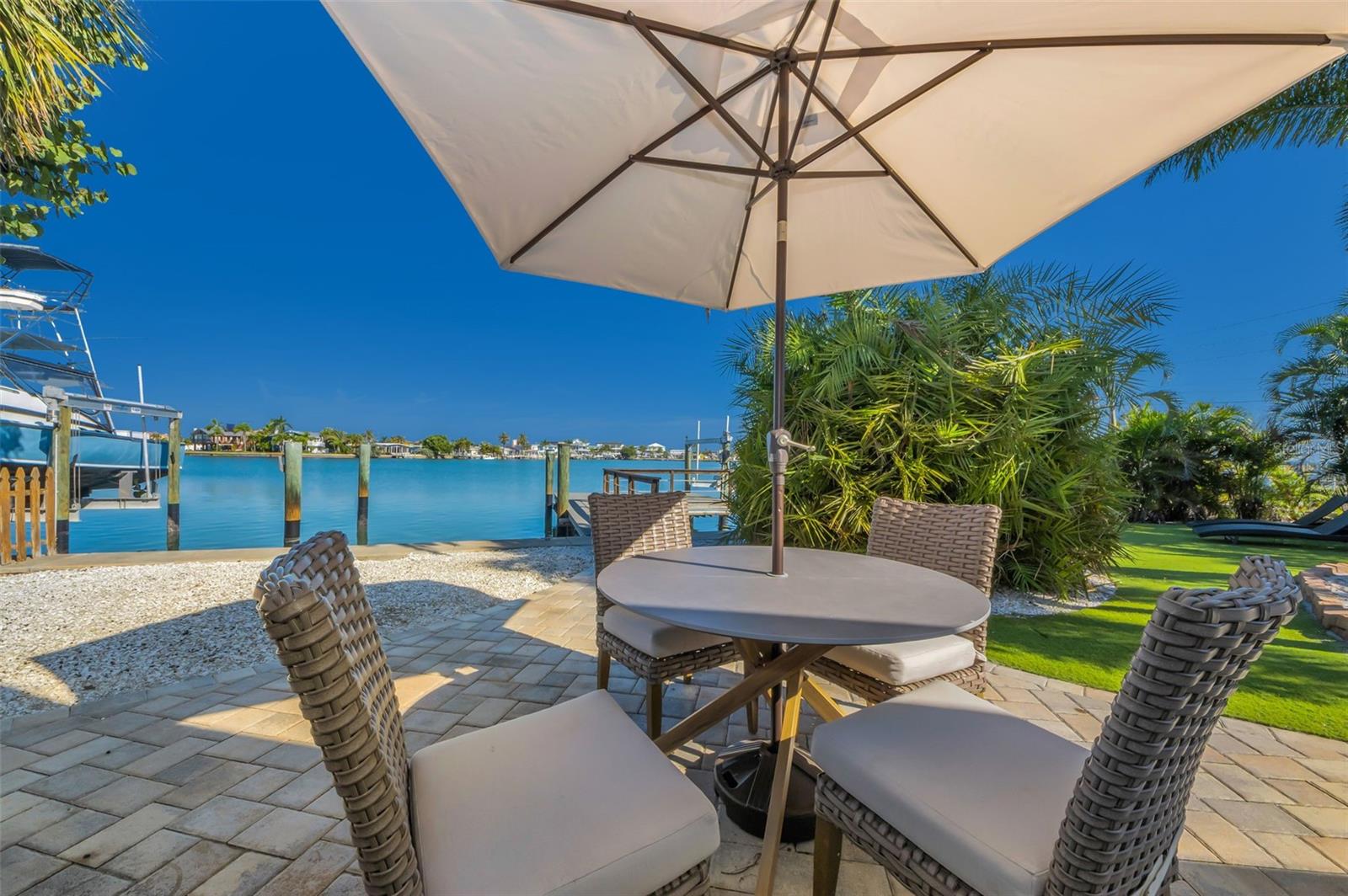 Image 14 of 43 For 16101 Redington Drive