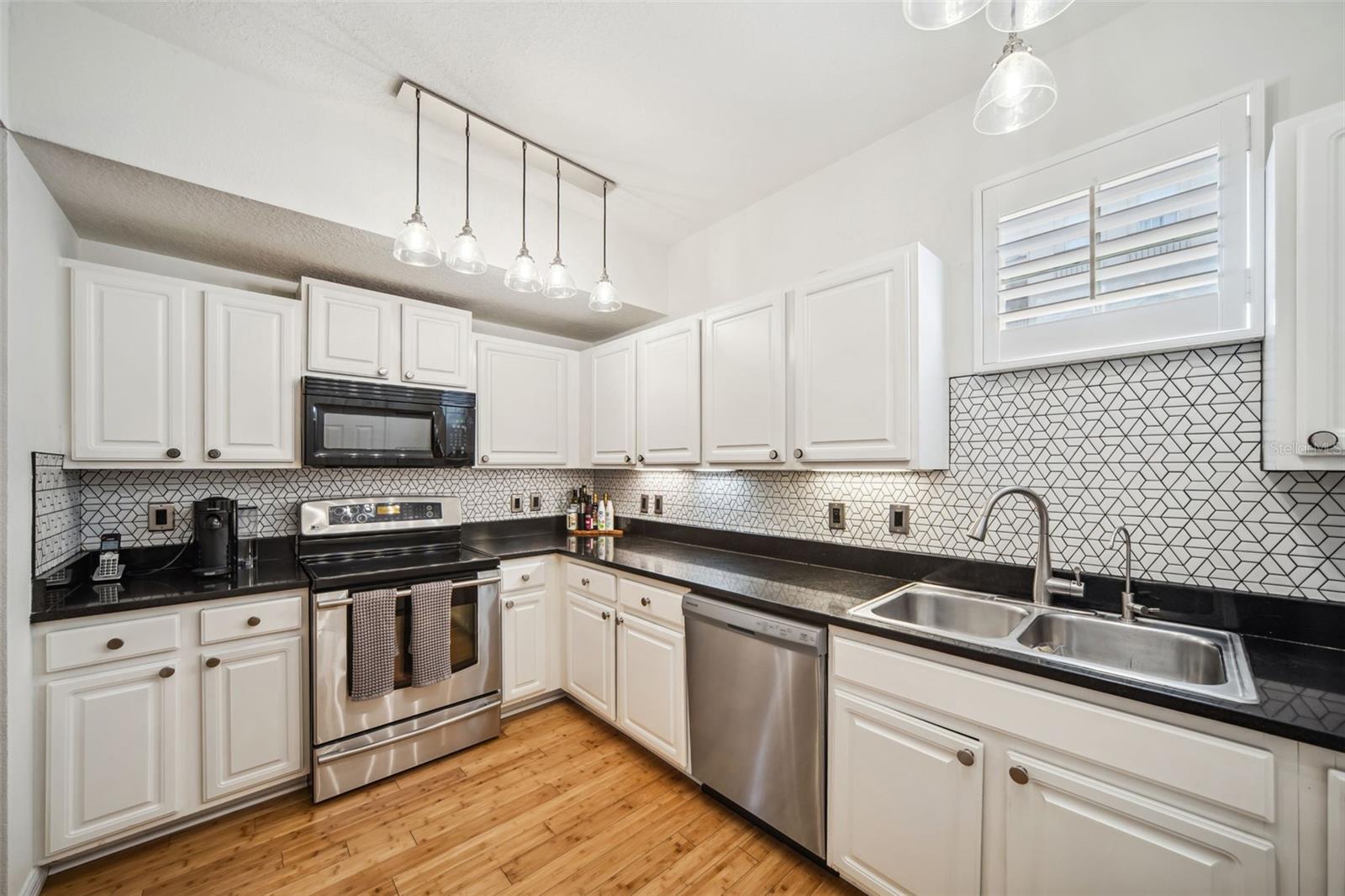 Image 16 of 52 For 501 Knights Run Avenue 5101